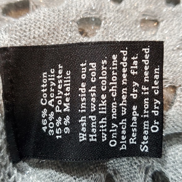 Rock & Republic Metallic Silver/Gray Asymmetrical Sweater Size M - Picture 7 of 7